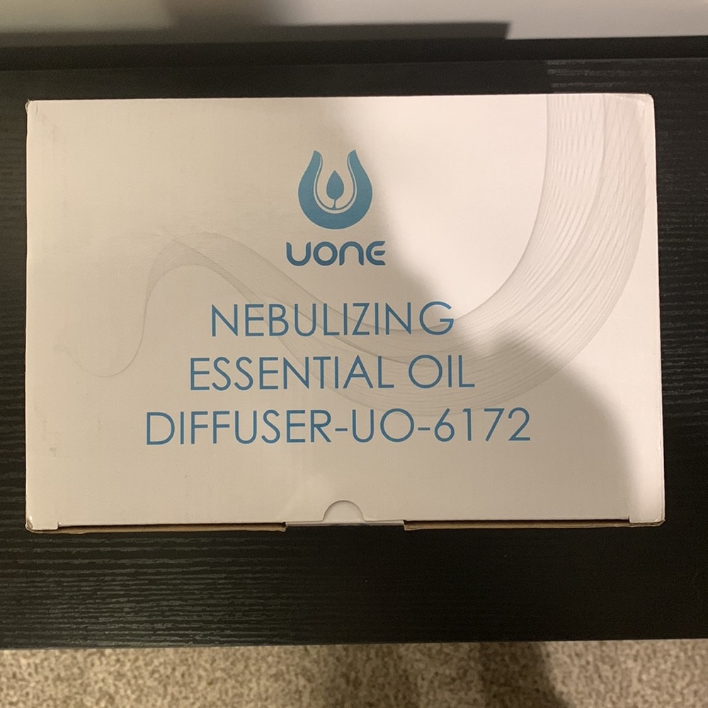 UONE Nebulizing Essential Oil Diffuser - Picture 2 of 3